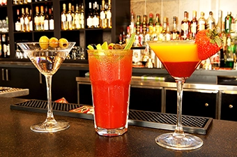 bar serving drinks near me including crafted cocktails and martinis at symposium restaurants in ontario