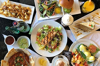 Food Restaurants Dining for Lunch and Dinner at Symposium Restaurant places in Ontario